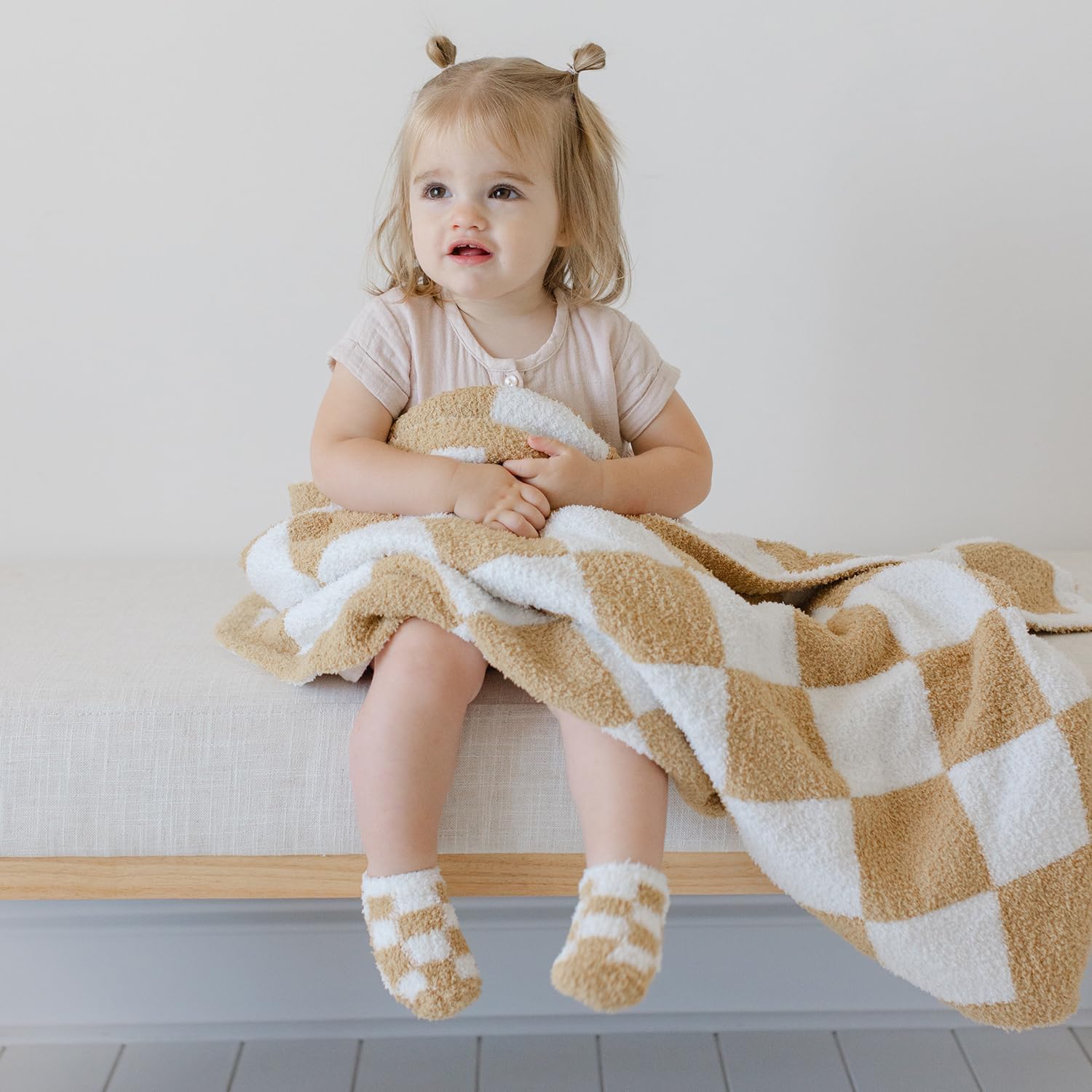 Checkered Baby Blanket & Sock Sets